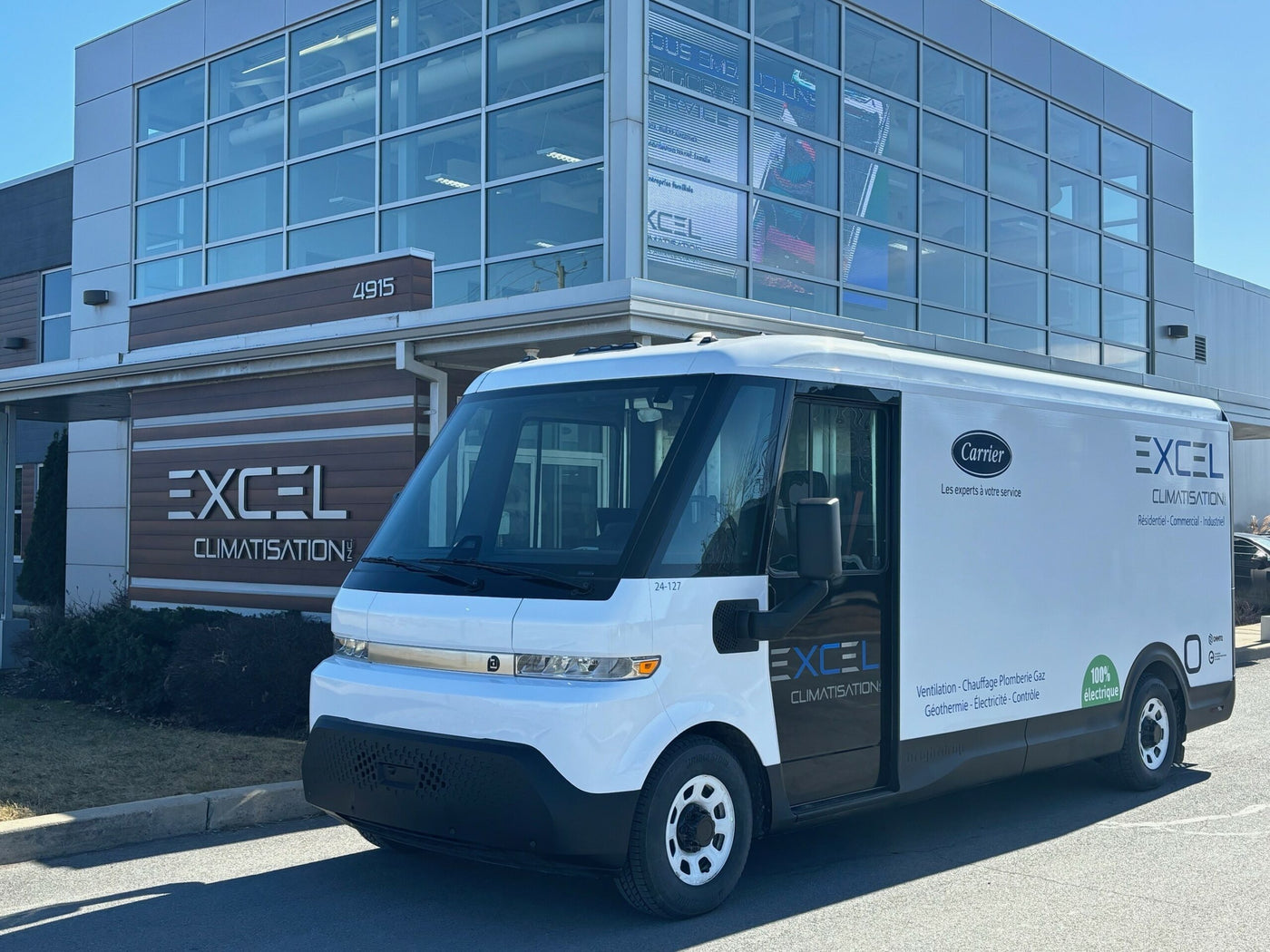 Camion électrique Excel Climatisation pour célébrer la Journée de la Terre